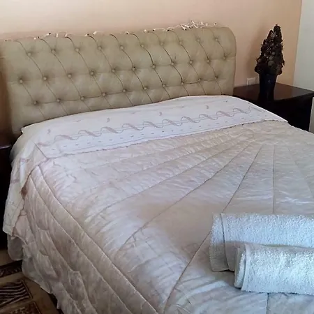 Holiday home Calliope's Luxury Maisonette *